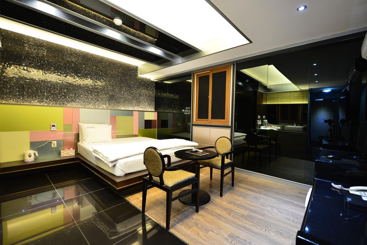 Daegu Piano Motel Экстерьер фото